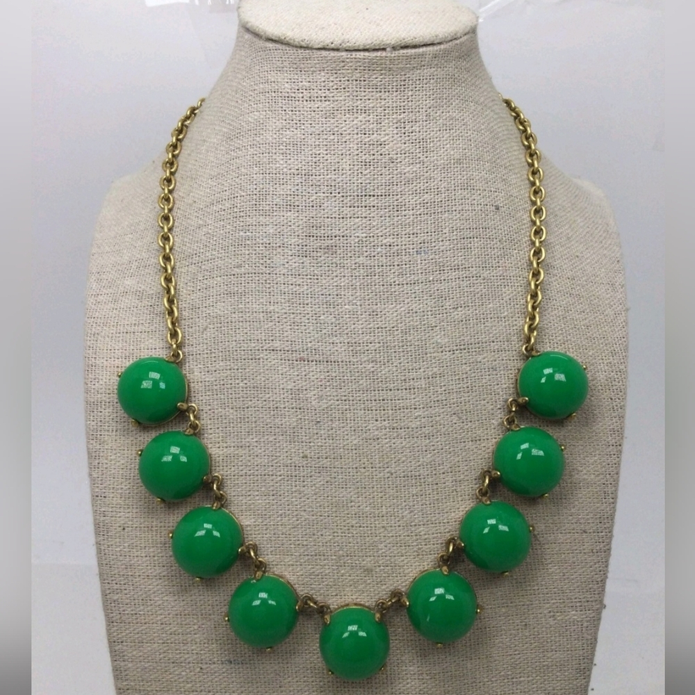 J. Crew Green Cabochon Necklace EUC 16"